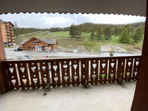 Résidence Antares - Joli T2 à Risoul près des pistes dans résidence avec piscine/spa MAE-3841